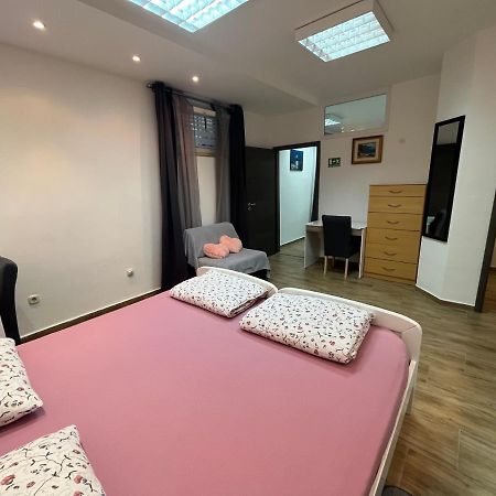 Buono Apartment Zadar Exteriör bild